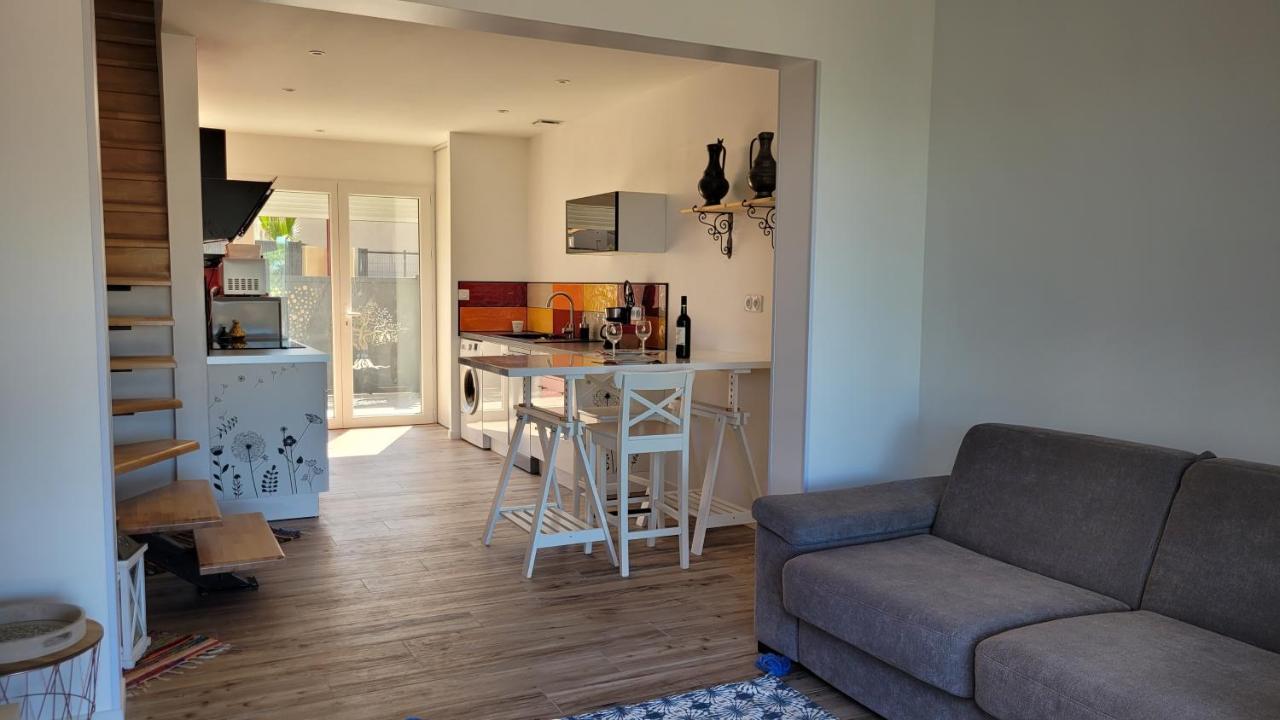 Gite Du Soleil Maison Lumineuse Avec Terrasse Solarium Parking Prive Sorède Екстериор снимка